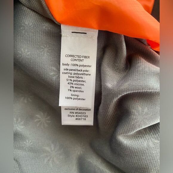 Fabletics Womens Snow Ski Pants Black/ Gray Sz 8 Lined  Kick Flare Zipper - Picture 10 of 17